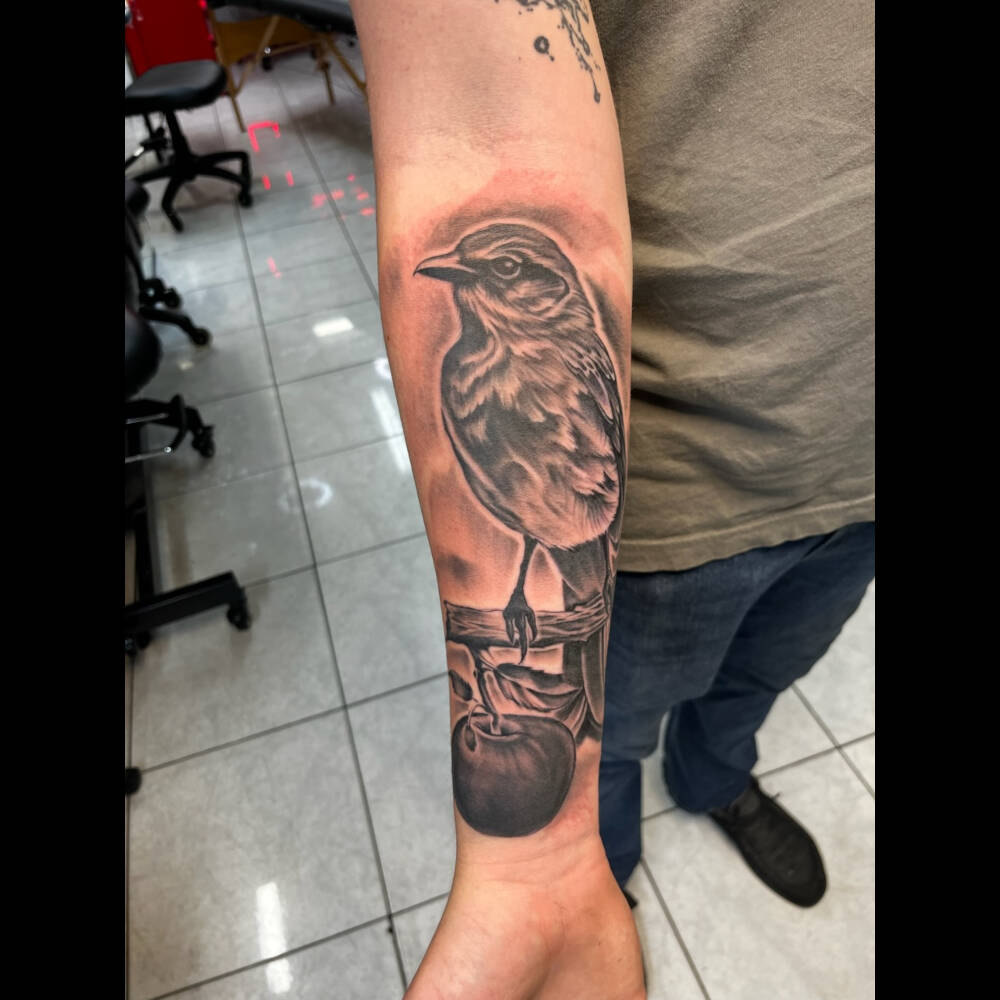 Sacred Art Tattoo Waikiki | Brags, image size:1000x1000